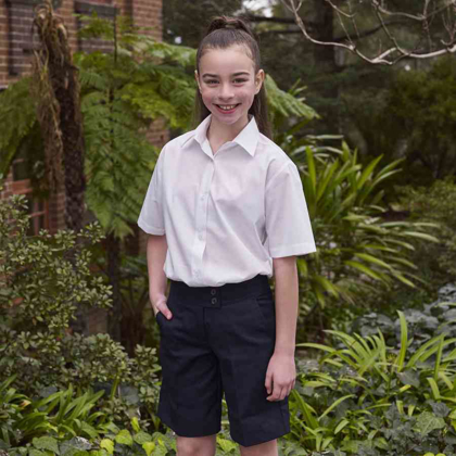 Picture of LW Reid-AAPS-Short Sleeve Blouse with Peter Pan Collar